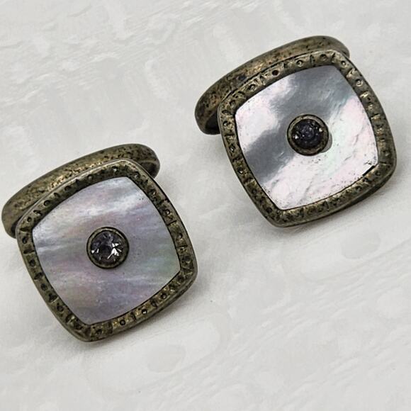 Antique Mother of Pearl Diamond Cuff Links - Picture 2 of 8